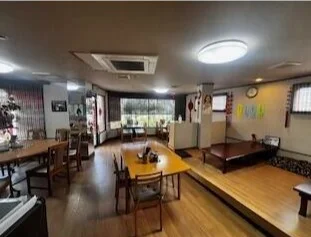 蕨の居抜き店舗の内装