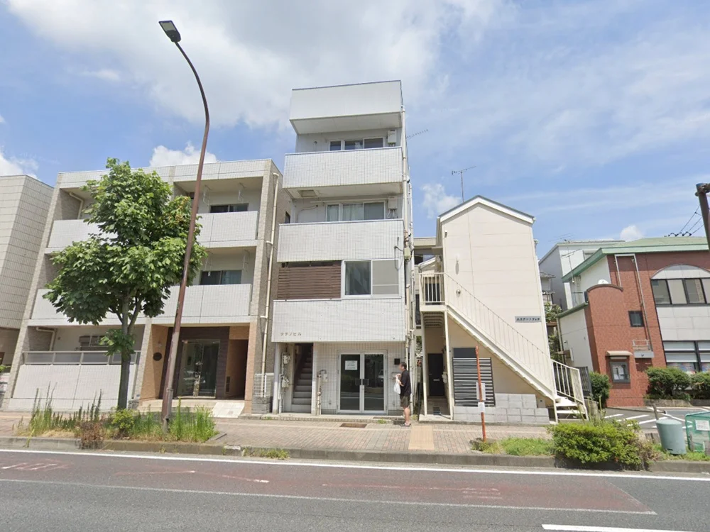 三ツ沢下町のスケルトン物件の外観