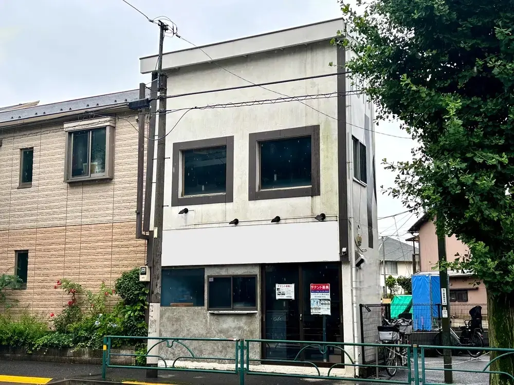 カフェ・喫茶店の居抜き物件の外観