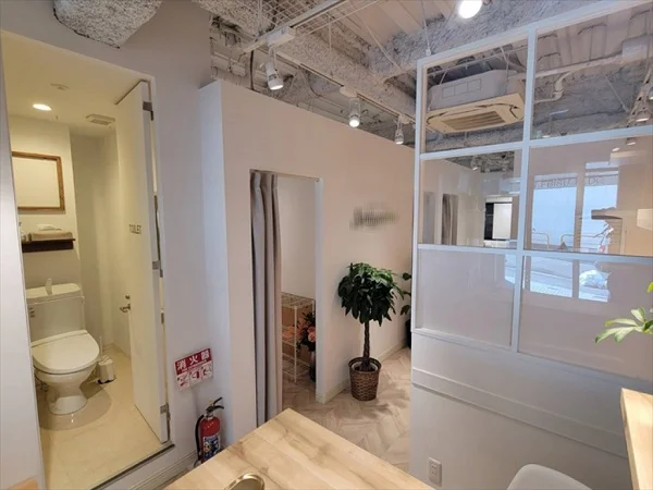 恵比寿のエステ居抜きの内装