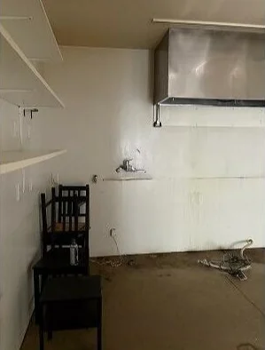 六会日大前のスケルトン物件の平面図