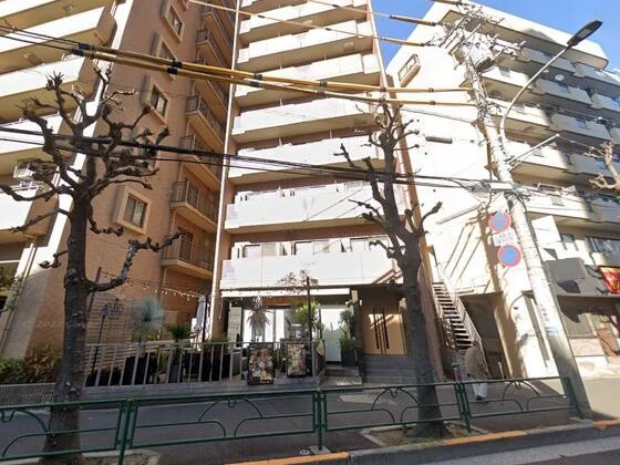 西葛西のダイニングバー居抜きの外観