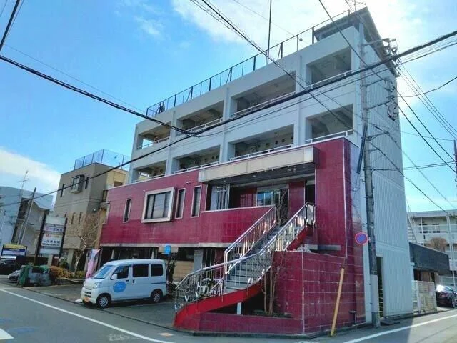 定食屋の居抜き物件の外観