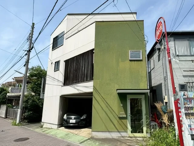 貸店舗(事務所仕様)の外観