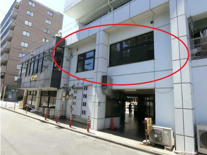 貸店舗(スケルトン)の外観