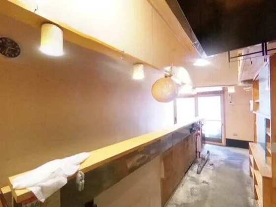 居酒屋の居抜き物件の内装