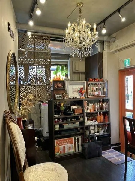 六本木の美容室・理容室居抜きの内装