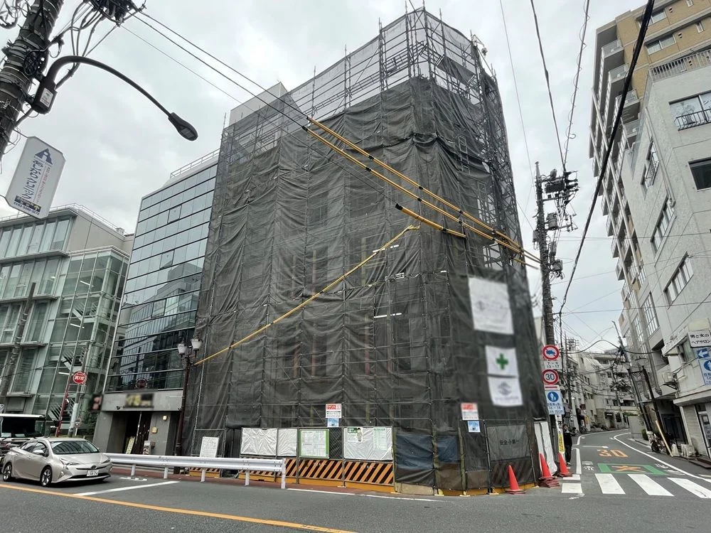 中野のスケルトン店舗物件の外観