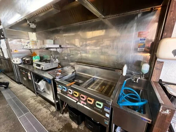 鶴見のテイクアウト居抜きの厨房