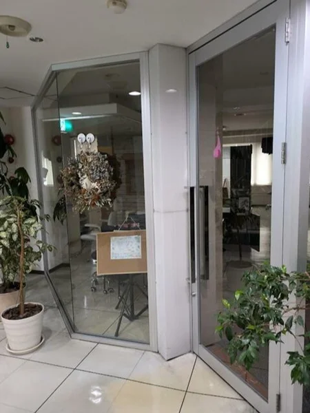 大倉山のスケルトン物件の内装