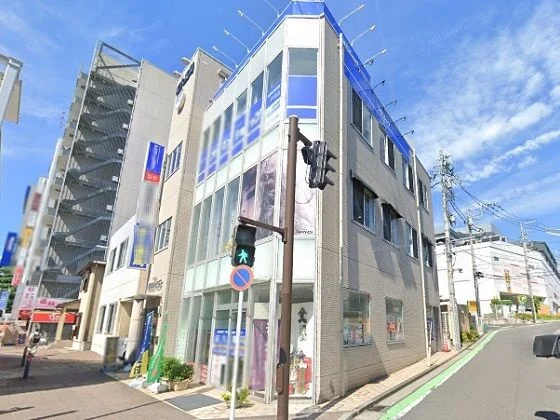 貸店舗(スケルトン)の外観