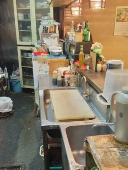 稲城の居抜き店舗の厨房