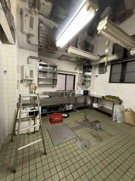 貸店舗(事務所仕様)の内装