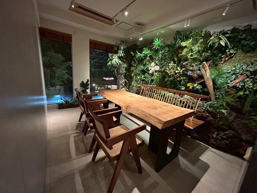 麻布十番のBAR・ショットバー居抜きの内装