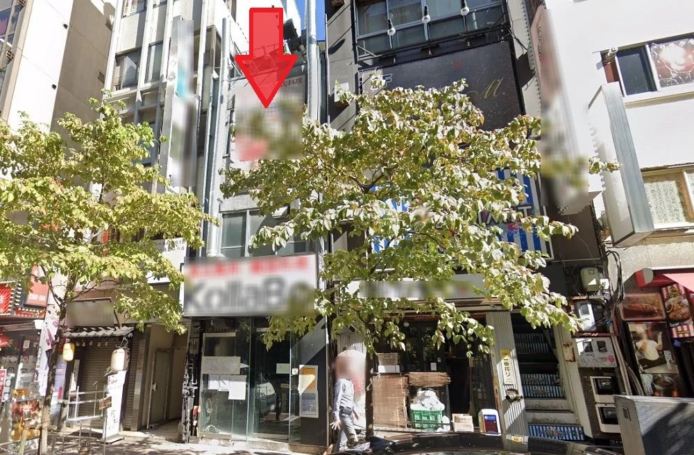 新橋のスケルトン店舗物件の外観