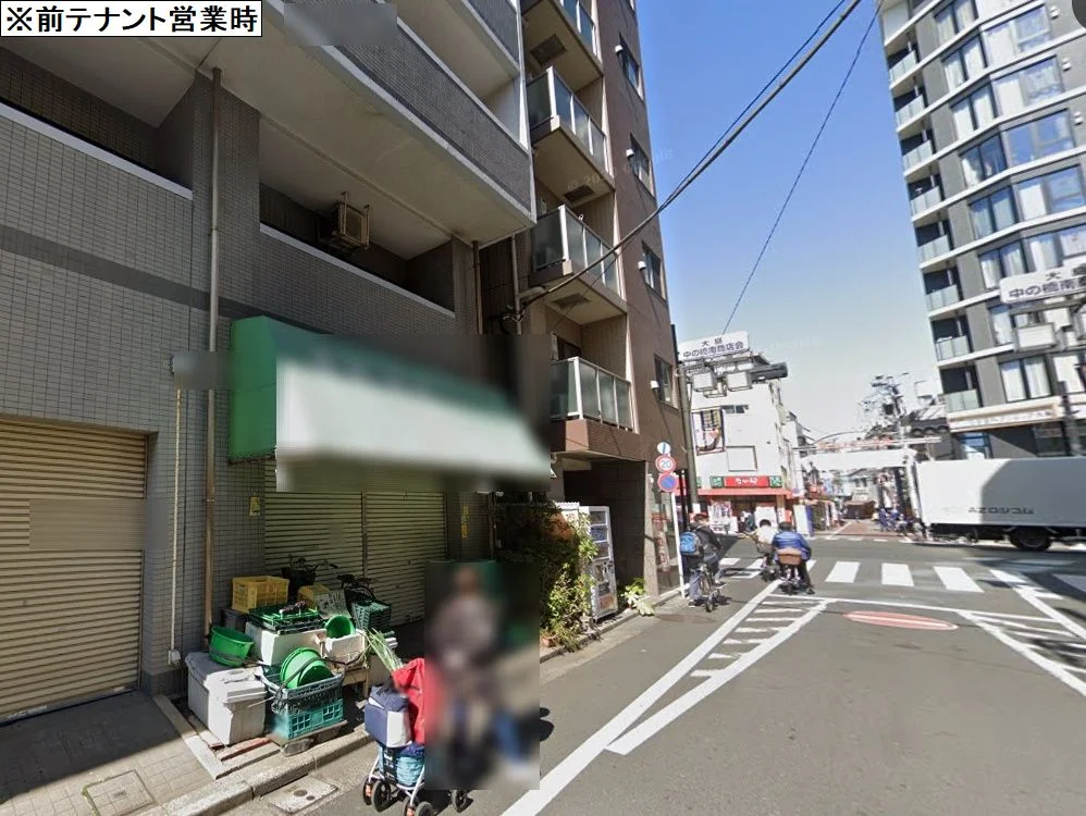 大島のスケルトン店舗物件の外観