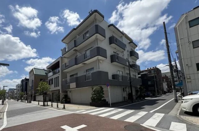 とうきょうスカイツリーの事務所仕様店舗物件の外観