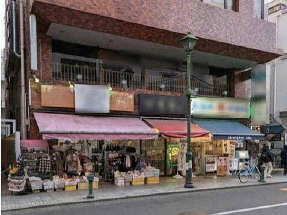 貸店舗(スケルトン)の外観