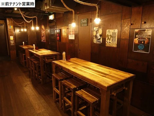 ダイニングバーの居抜き物件の内装