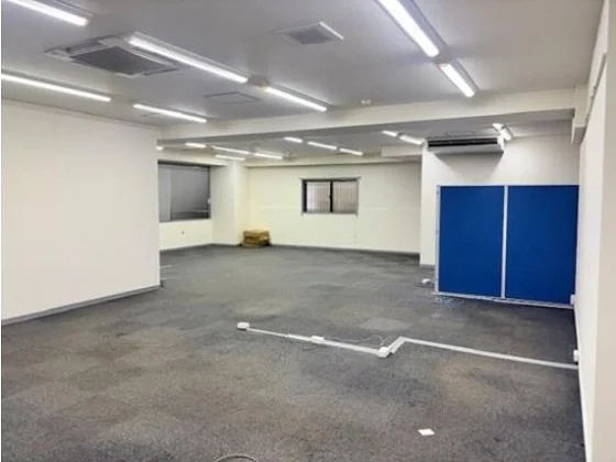 葛西の事務所仕様店舗物件の内装