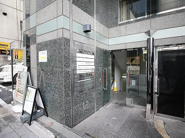 渋谷のエステ居抜きのエントランス