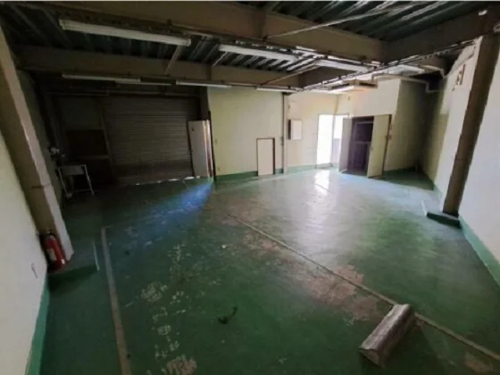 新小岩の事務所仕様店舗物件の内装