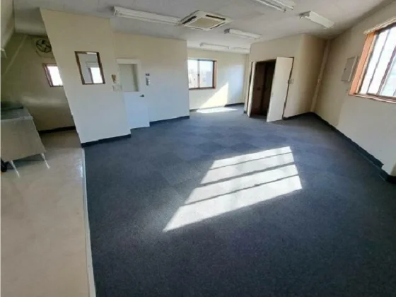 新小岩の事務所仕様店舗物件の内装