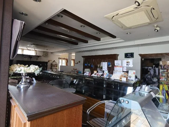せんげん台のケーキ屋居抜きの内装