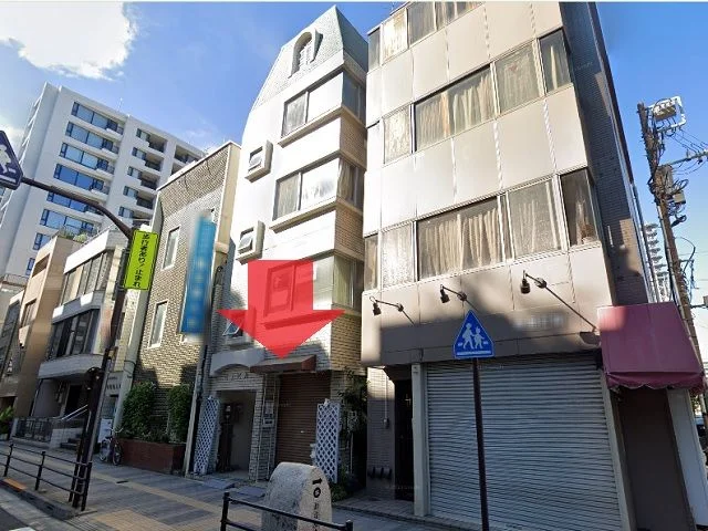 貸店舗(スケルトン)の外観