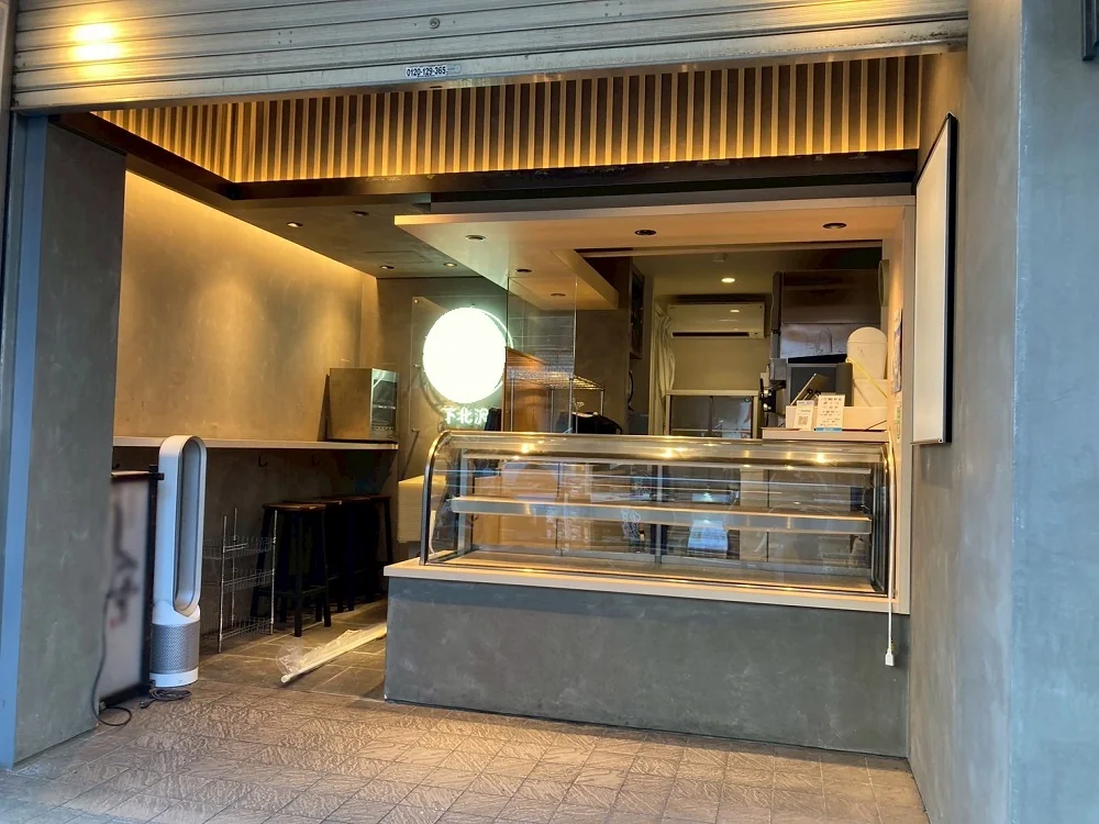 下北沢のカフェ・喫茶店居抜きの内装