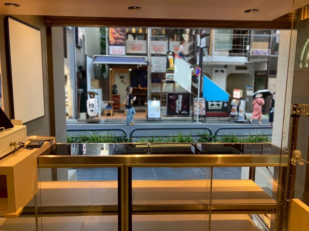 下北沢のカフェ・喫茶店居抜きの内装