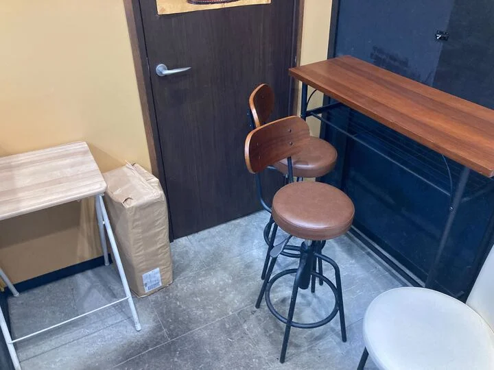 テイクアウトの居抜き物件の内装