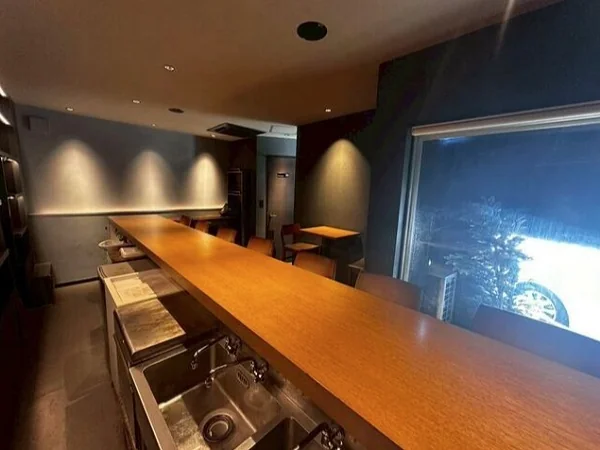 ガールズバーの居抜き物件の内装