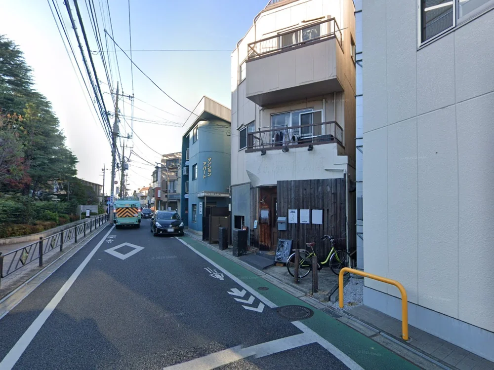 仙川の居抜き店舗の外観