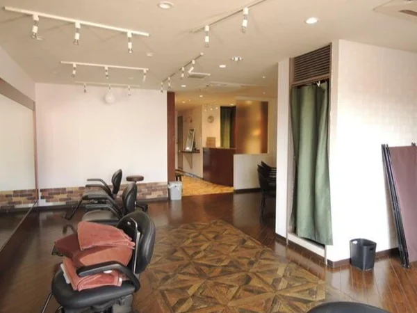 稲田堤の居抜き店舗の内装