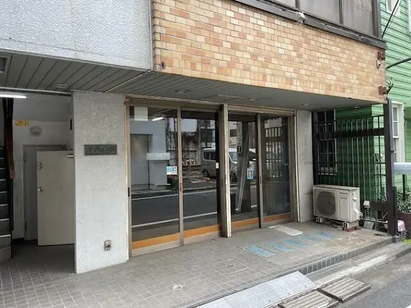 国分寺の事務所仕様店舗物件の外観