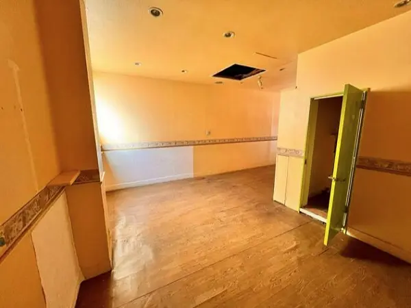 練馬の居抜き店舗の内装