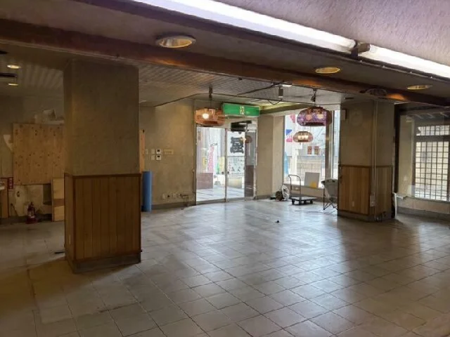 貸店舗(事務所仕様)の内装