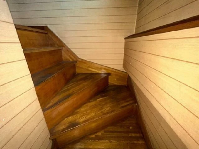 日吉の事務所仕様店舗物件の内装