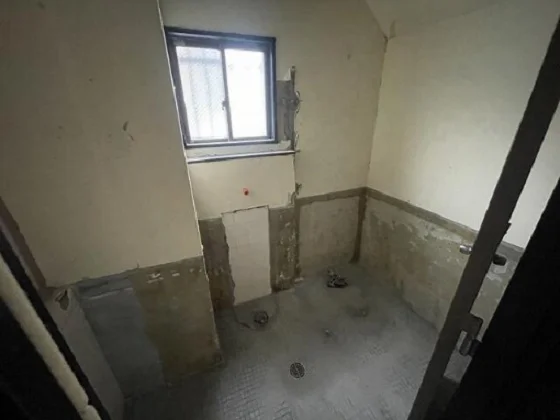 貸店舗(スケルトン)の内装