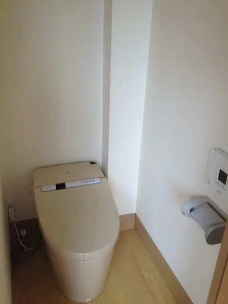 新宿西口の居抜き店舗の内装