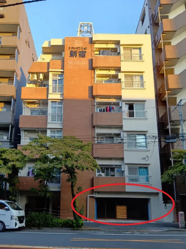 貸店舗(スケルトン)の外観