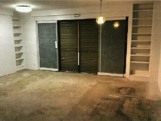 朝霞台のスケルトン物件の内装