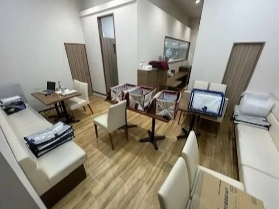 セントラルキッチンの居抜き物件の内装