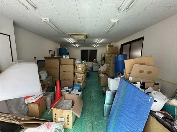 貸店舗(事務所仕様)の内装