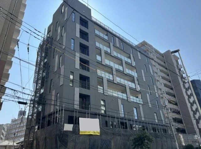 貸店舗(スケルトン)の外観