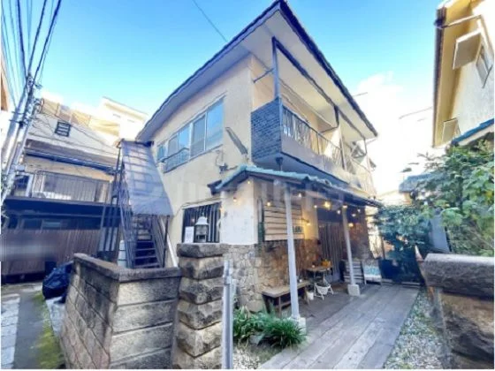 貸店舗(事務所仕様)の外観