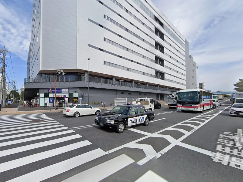 貸店舗(スケルトン)の外観