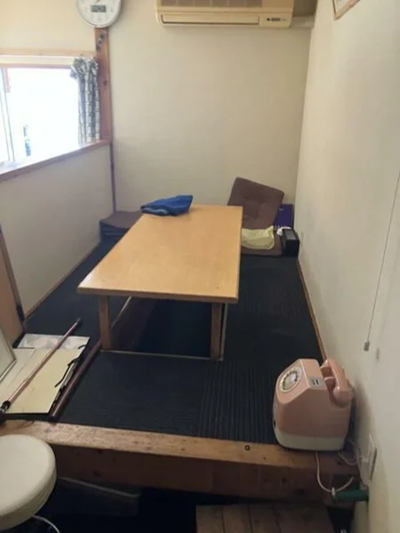 居酒屋の居抜き物件の内装