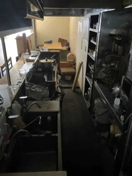 花小金井の居抜き店舗の厨房